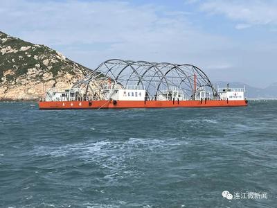 定海灣迎來新成員 本土研發(fā)海水養(yǎng)殖技術(shù)引領(lǐng)產(chǎn)業(yè)升級(jí)